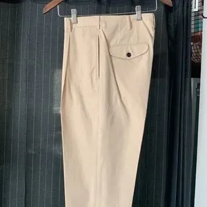 Uniqlo Pants Uniqlo J 29 Waist Pleated Tapered Pants Poshmark